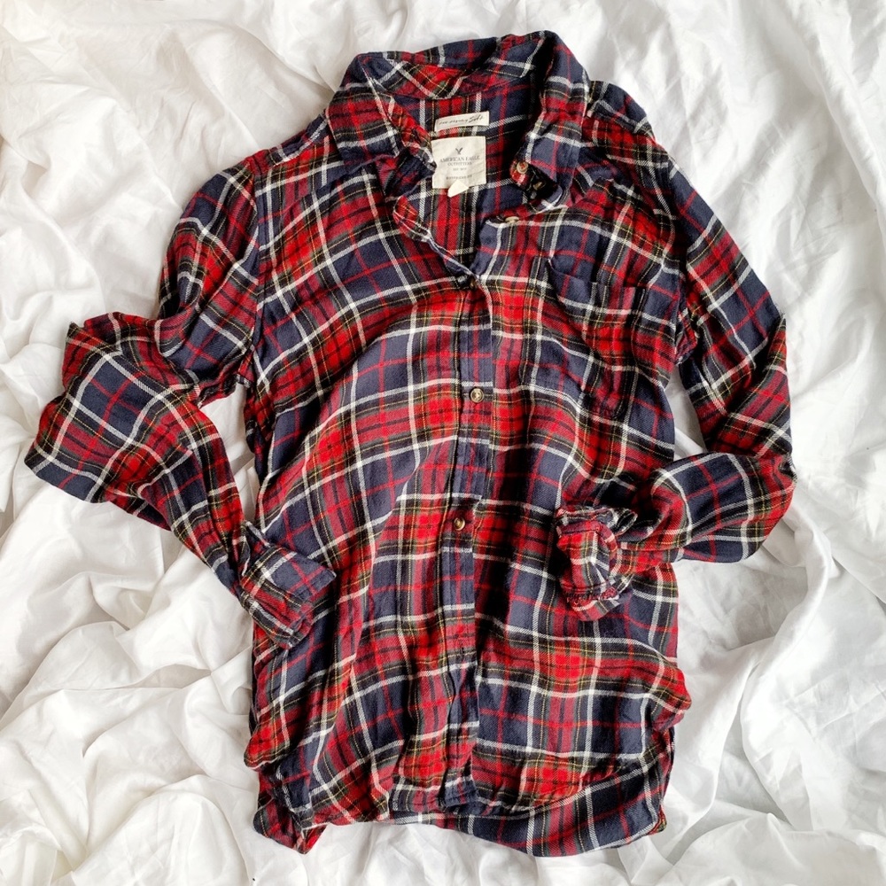 AE Plaid Flannel Boyfriend Fit